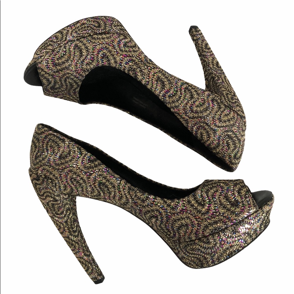 Vera Wang Platform Peep Toe Pumps with Curved Heel
